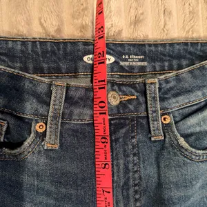 Old Navy OG Straight High Rise Distressed Jeans‎ Blue Size 6 thumbnail 6