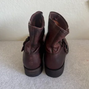 NWOT Frye Veronica Bootie in Redwood Size 7.5 thumbnail 7