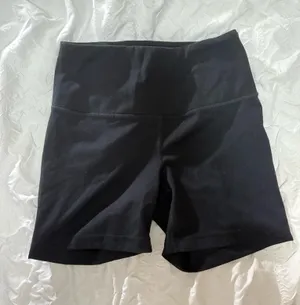 Yogalicious Lux Black Biker Shorts thumbnail 1