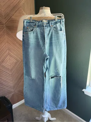 Universal Threads cropped vintage distressed wide leg jeans 6 thumbnail 2