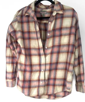 Vintage Wrangler 90's M Wrancher women's long-sleeve plaid button-down shirt thumbnail 1