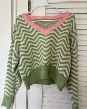 Shein Sweater thumbnail 1