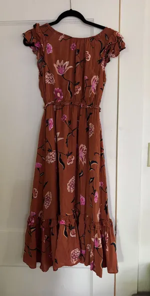Universal Threads Midi Dress Floral thumbnail 1