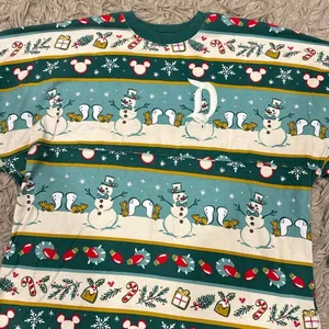 2022 DISNEY Spirit Jersey Adults - DISNEYLAND HOLIDAY CHRISTMAS UGLY SWEATER siz thumbnail 3