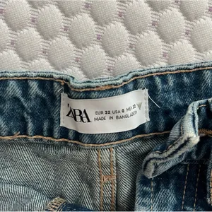 ZARA Denim Shorts thumbnail 3