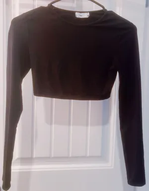 Adika Black Crop Top thumbnail 1