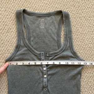 Aerie Real Soft Stretch Tank Top Army Green Size XS Fair Condition thumbnail 4