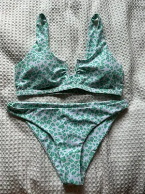 Shein Bikini Set thumbnail 1