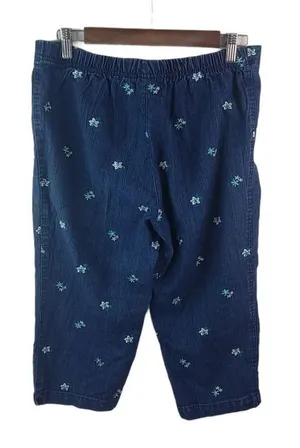 White Stag Flowered 10 Capri Pull On Jeans thumbnail 1