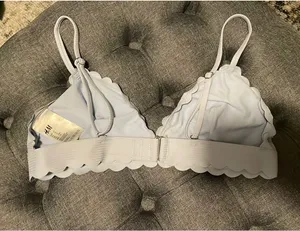 H&M Scallop Shape Bikini Top thumbnail 4