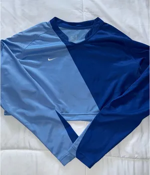 Vintage Nike Cropped Long Sleeve thumbnail 1