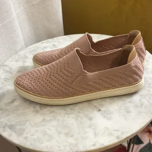 UGG Sammy Wavy Knit‎ Sneaker Pink Size 10 thumbnail 3