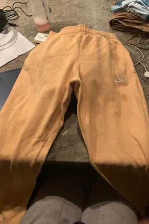 Nike Sweatpants thumbnail 2