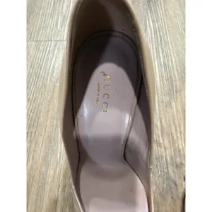 Gucci Pump‎ Beige Patent Bow Stiletto Pointed Toe Women's Heel 39.5 thumbnail 6