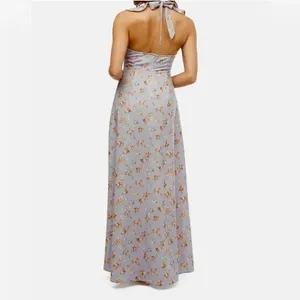 NWT WeWoreWhat Vintage Roses Ruffle Halter Sleeveless Maxi Dress XS Blu Lavender thumbnail 6