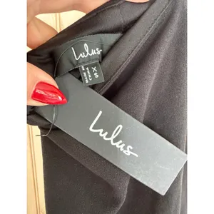 NWT Lulus Thinking Out Loud Black Backless Jumpsuit Party Night Out Dinner Sz XS thumbnail 6
