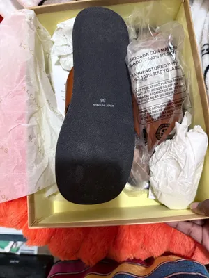 Alohas Tan Leather Flip Flops  thumbnail 4