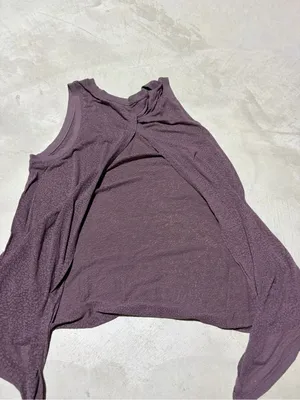 Lululemon Sleeveless patterned Tank Top Plum thumbnail 9