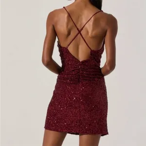 ASTR‎ the Label Sequin Twist Front Mini Party Dress Red Size Medium NWT C28 thumbnail 2