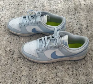 Women’s Nike Dunk Low thumbnail 1