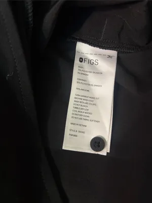 FIGS Women’s Rafaela Maternity Scrub Top in black size small thumbnail 6