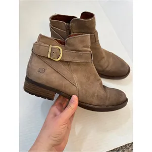 Born Brown Leather Distressed Ankle Boots Womens 8 Boho Fall Chunky Lug Casual thumbnail 12