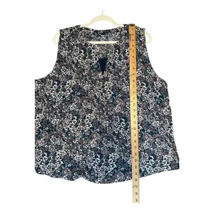 Loft Floral Print‎ Split V Neck Sleeveless Blouse, XL thumbnail 5