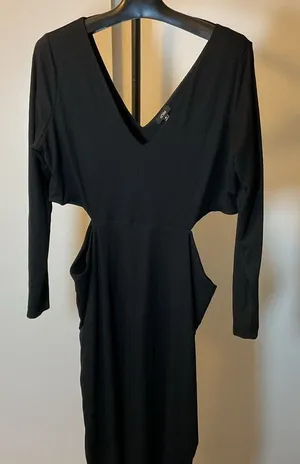 AFRM Black Side Cut Out Bodycon Dress 2X Plus Long Dolman Sleeve V-Neck Midi thumbnail 1