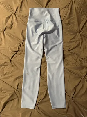 Alo 7/8 Yoga High-Waisted Airlift Leggings thumbnail 3