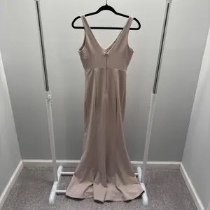 Show Me Your Mumu Neutral Beige V-Neck Trumpet Gown thumbnail 6