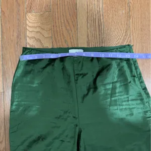 Tuckernuck Green Velvet Ashford Pants Size Small thumbnail 5