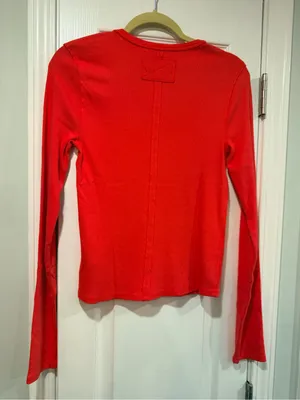 NWOT We The Free Size L Free People Ribbed V-Neck Long Sleeve Fitted Top Raw Hem thumbnail 9