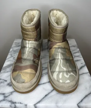 UGG Classic Mini thumbnail 6