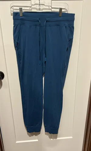 Lululemon Joggers thumbnail 1