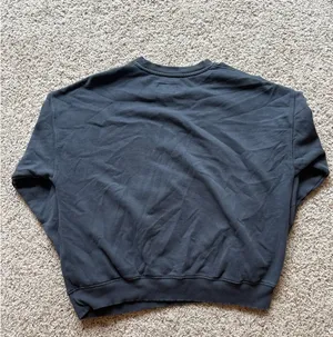 American Eagle Budweiser Sweatshirt Holiday thumbnail 3