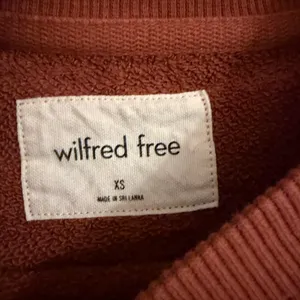 Wilfred crew neck sweatshirt XS thumbnail 2