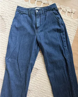 Abercrombie High-Rise Curve Love Jeans thumbnail 3