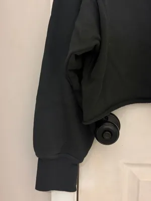 OFFLINE by Aerie Running Late Crewneck Cropped Sweatshirt in Black thumbnail 5