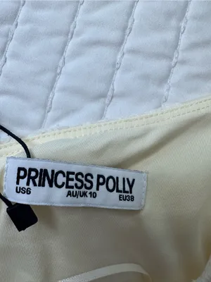 Princess Polly Women’s 6 Toomba One-Shoulder Silver Ring-Detail Crop Top - Cream thumbnail 9