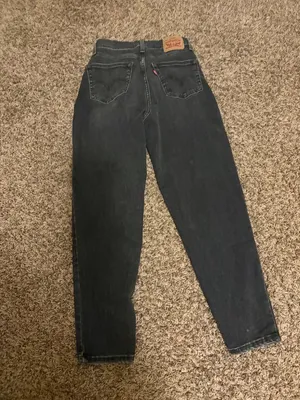 Levi's High Rise Boyfriend Jeans Size 26 Black Denim Zip Fly Pockets Belt Loops thumbnail 3