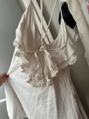 Dress thumbnail 2
