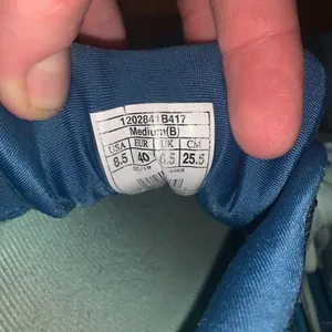 Brooks running two tone blue athletic 8.5B tennis shoes thumbnail 6