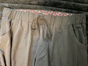 Betsey Johnson Black Drawstring Cargo Scrub Pants with Pink Heart Accents thumbnail 5