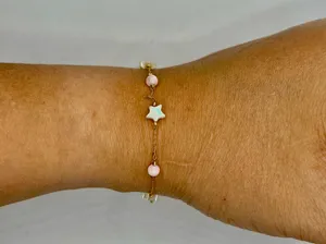 Star Seashell Gold Chain Bracelet with Seashell Beads thumbnail 4