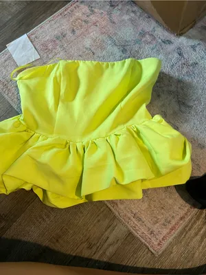 Do + be small peplum top thumbnail 2