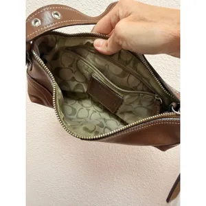 Coach Hampton Demi Baguette East West Brown Leather Vintage Premium Shoulder Bag thumbnail 11