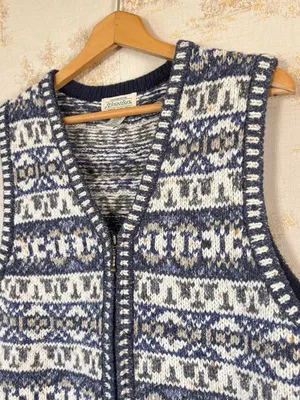 Vintage 90s St. John's Bay Blue White Fair Isle Wool Zip Sweater Vest L thumbnail 5