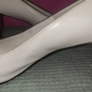Vintage De Liso 2.5 inch Black and white Heels size 8 thumbnail 7