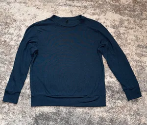 Uniqlo Men's Crewneck Sweater - Navy Blue thumbnail 1