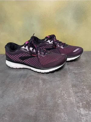 Brooks Ghost 12 Women's Running Shoes Black/Fuchsia Size 10B thumbnail 2